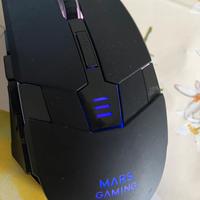Mouse Mars Gaming con LED