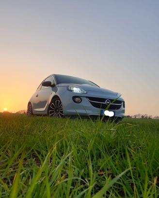 Opel adam 1.4 gpl