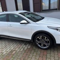 Kia xceed 1.6 Diesel mild hybrid automatico 2021
