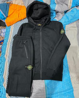Tuta Stone Island nera