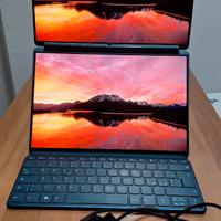 PC Lenovo Yoga Book 9 13.3' condizioni eccellenti