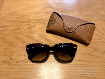 Ray-Ban State Street RB2186 1324/BG 52