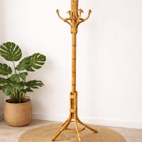 Attaccapanni da terra vintage in bambù e rattan