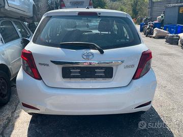 Toyota yaris anno 2012