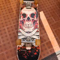 skateboard del marchio Nextreme.