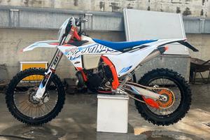 Ktm exc 300 six days 2024