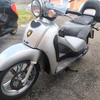 Aprilia Scarabeo 200 Rotax