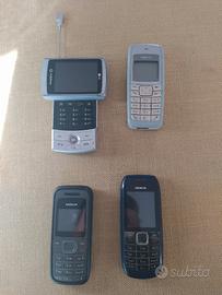 VendoTelefonini vecchi