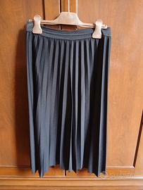 gonna a pieghe colore nero