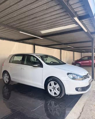 Volkswagen Golf 1.6 TDI DPF 5p. Highline