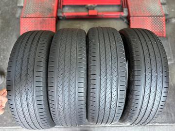 4-Pneumatici 215/60/18 Continental