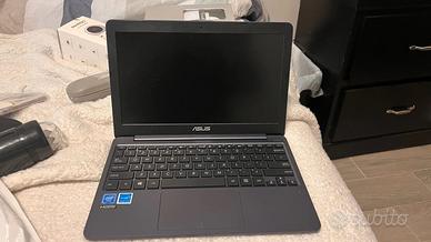 Notebook ASUS E200HA 11.6 pollici ssd32 gb 4 ram