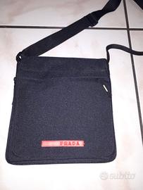 borsello Prada da uomo come nuovo 