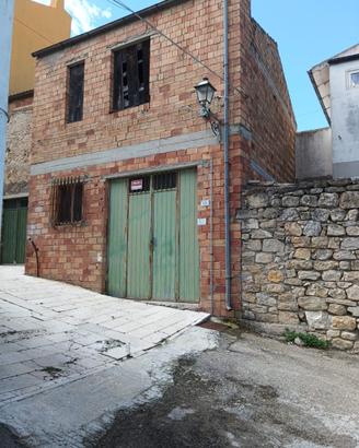 Casa singola da ristrutturare Tavenna (CB)