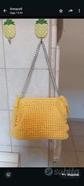 Borsa fatta a mano all'uncinetto2