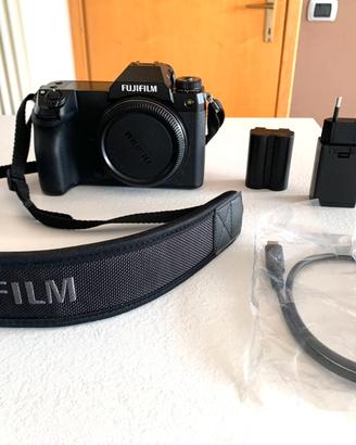 Fujifilm GFX 100S