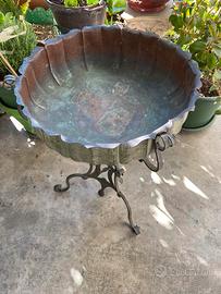 portavasi in rame e ferro battuto