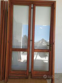 Porta esterna in legno 
