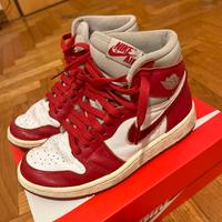 Jordan 1 Retro High OG rosso universitario (donna)