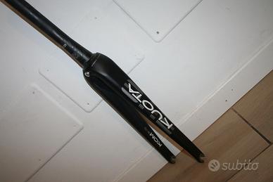 FORCELLA IN CARBONIO KUOTA