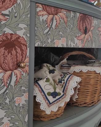 credenza chippendale