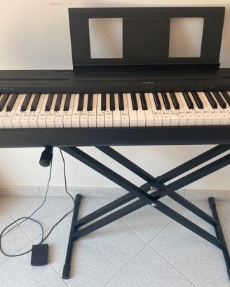 Pianoforte yamaha p45