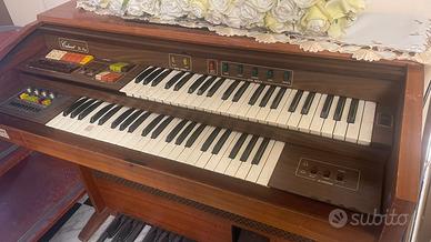 Organo elettronico Viscount Cabaret 80W vintage