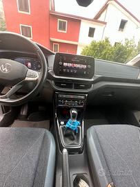 Volkswagen tcross
