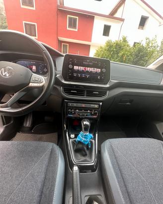 Volkswagen tcross