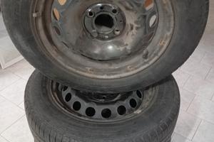 Cerchi con pneumatici 175/65/14