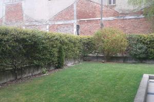 appartamento luminoso arredato con grande giardino