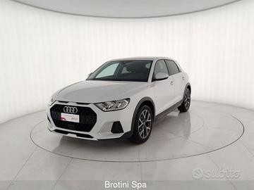 Audi A1 citycarver 30 TFSI S tronic