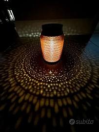Splendida lanterna decorativa con effetto mandala,