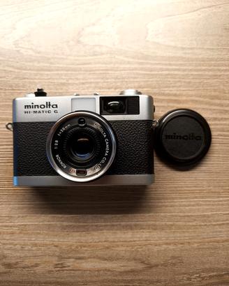 Fotocamera analogica Minolta hi-matic g