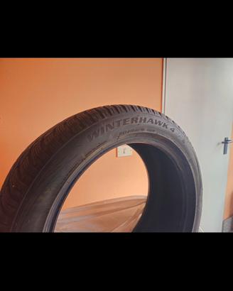 gomme  invernali  275/45/R20 