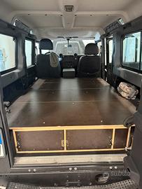 Camperizzazione Defender 110