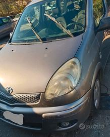 Ricambi Toyota Yaris verso 