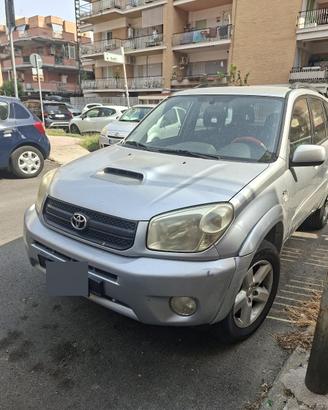 toyota rav4 del 2004 