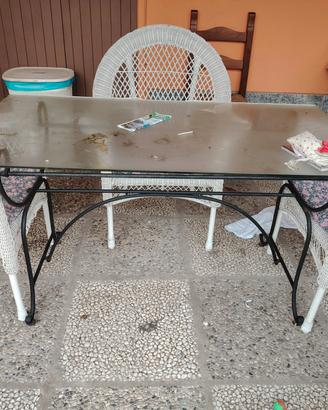 tavolo di vetro 