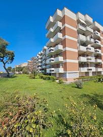 Lama Res. Pezzavilla 4 vani posto auto e cantina