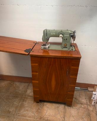 macchina da  cucire modello alfa