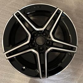 Cerchio mercedes classe C raggio 18 anteriore