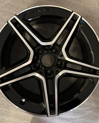 Cerchio mercedes classe C raggio 18 anteriore