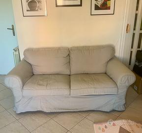 Divano Ikea 2/due posti EKTORP