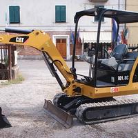 MiniEscavatore usato CATERPILLAR 301.8C