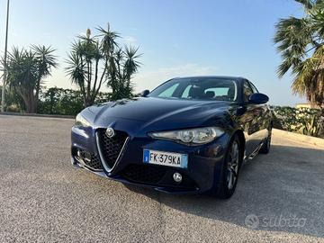 Alfa Romeo Giulia 2.2 Turbodiesel 150 CV AT8 Busin
