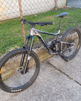 Giant Reign 1 2021