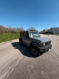 Suzuki Jimny Top 1.5 4WD Allgrip - 4 posti