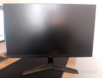 Monitor LG  da gaming Full HD da 24 pollici