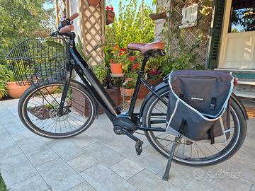 Bici Elettrica CANNONDALE